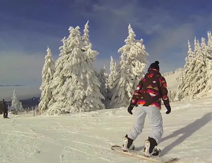 Comment faire du snowboard sur la pointe des pieds