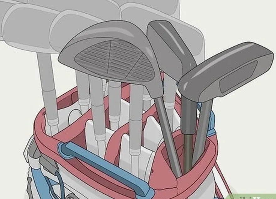 étape 4 rangez vos bois, vos drivers et votre putter dans la partie arrière du sac.