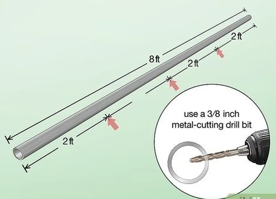 étape 1 percez des trous de 3⁄8 in (9,5 mm) tous les 61 cm (2 pi) le long de deux tuyaux.