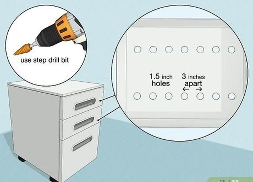 étape 1 percez des trous de 3,8 cm dans les tiroirs d'un classeur.