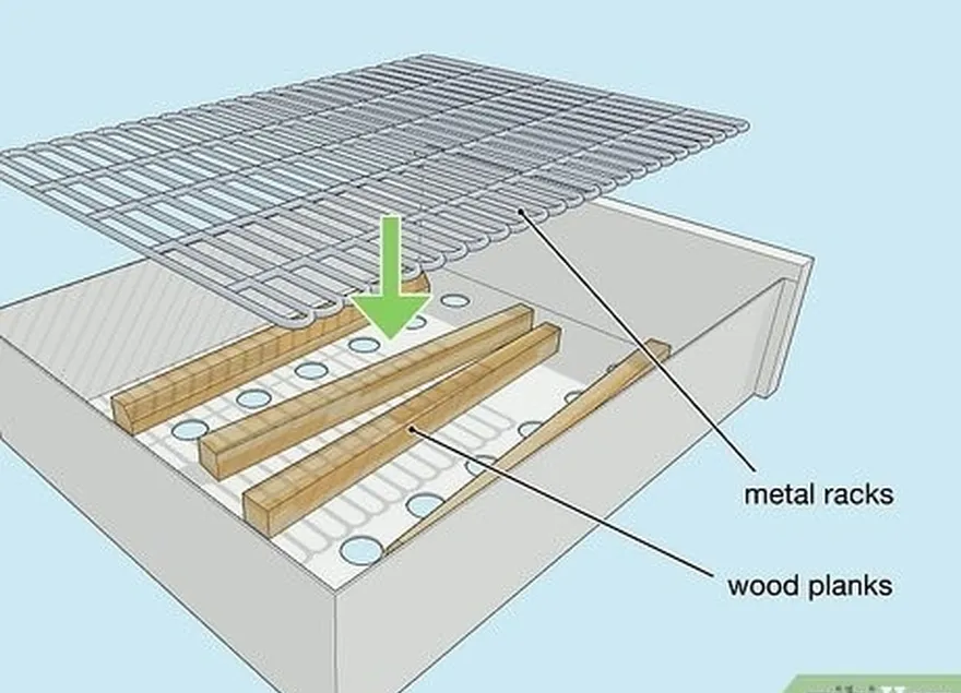 étape 2 placer des planches de bois et des supports métalliques au fond de chaque tiroir.