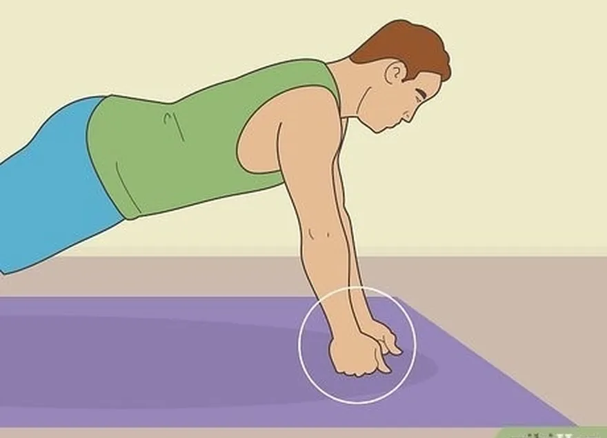 étape 2 placez votre poids sur les deux premières jointures de chaque main.