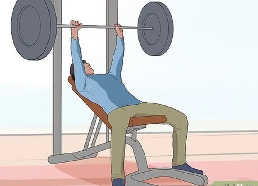 étape 4 : développez le banc de musculation en position inclinée.