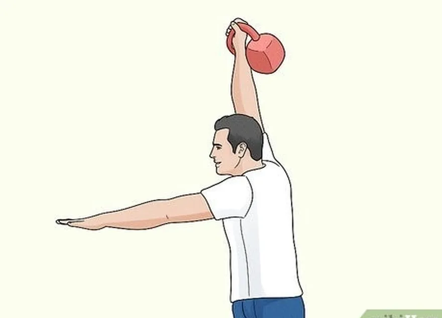 étape 1 effectuez quelques exercices avec des kettlebells pour vous aider à brûler les graisses.