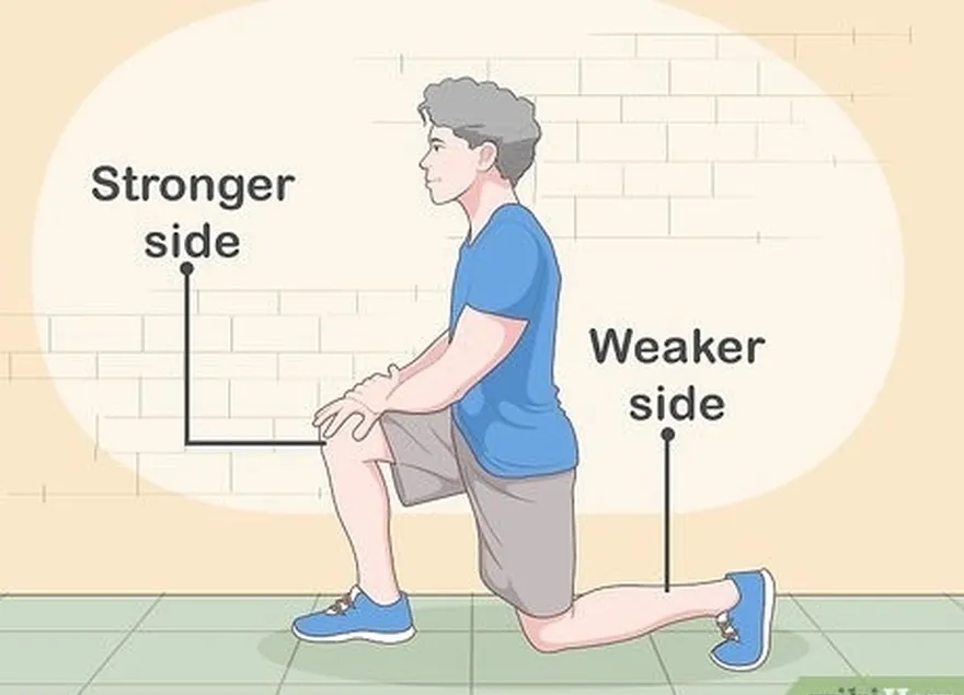 étape 3 mettez-vous en position de fente en plaçant la jambe du côté le plus fort devant.