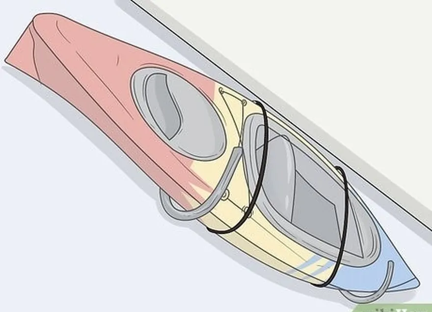 étape 6 relier les sangles au support si le système d'accrochage en est équipé.