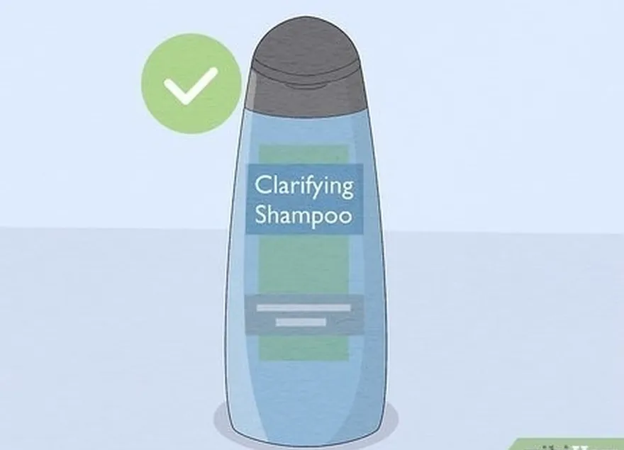 restaurez vos cheveux avec un shampooing clarifiant.