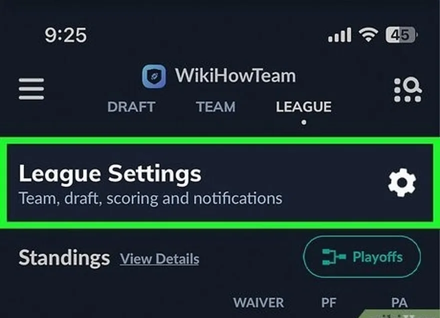 étape 3 tapez sur paramètres de la ligue en haut de votre écran.