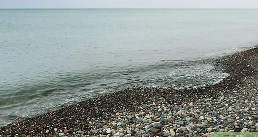 étape 1 rendez-vous sur une grande étendue d'eau par temps calme.