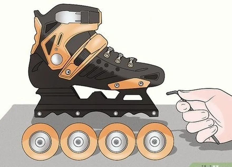 étape 3 retirez les roues de vos patins à l'aide d'une clé à molette ou d'une clé hexagonale.